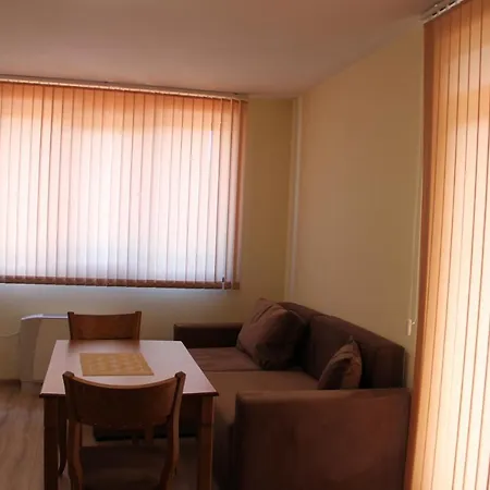 александър Hotell