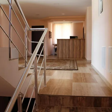 александър Hotel 3*