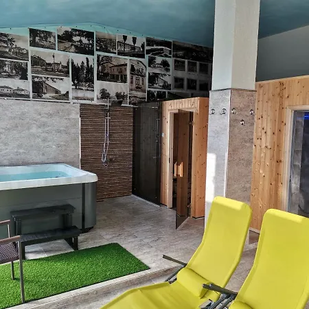 александър Hotell