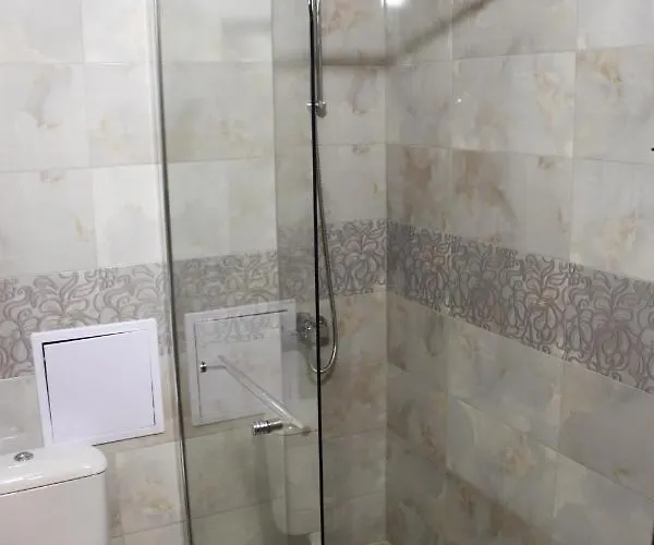 александър 2*